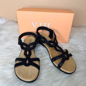 VJH Confort Rhinestone Sandals Size 7.5